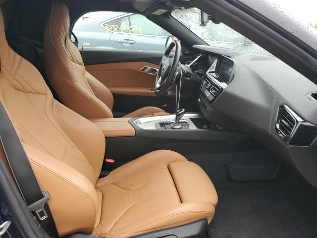 WBAHF3C58KWW32056 - 2019 BMW Z4 SDRIVE3 Синій фото 5