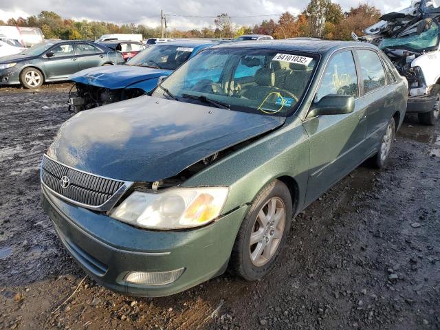 4T1BF28B4YU079939 - 2000 TOYOTA AVLNXL/XLS GREEN photo 2