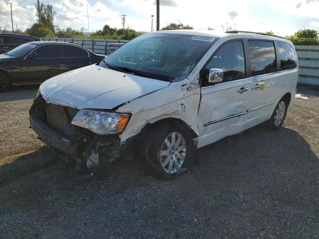 2A4RR5D13AR249200 - 2010 CHRYSLER TOWN & COU WHITE photo 2