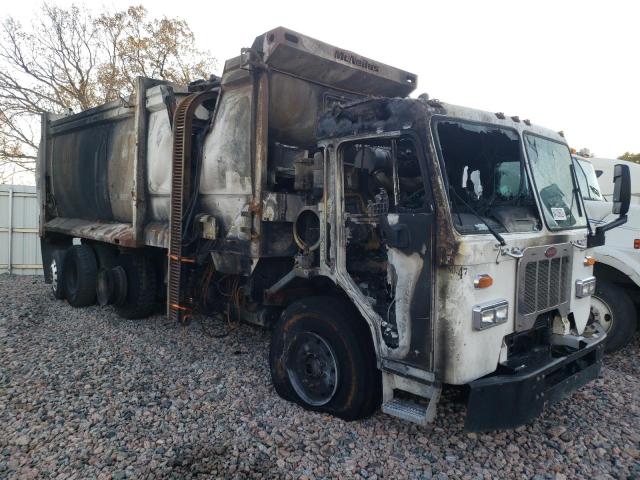 3BPZLJ0X3FF261232 - 2015 PETERBILT 320 WHITE photo 1