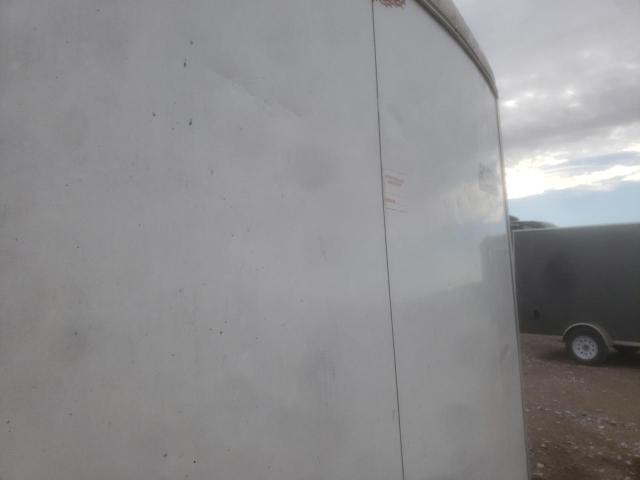 533TC182XBC201631 - 2001 UTILITY UTILITY WHITE photo 9