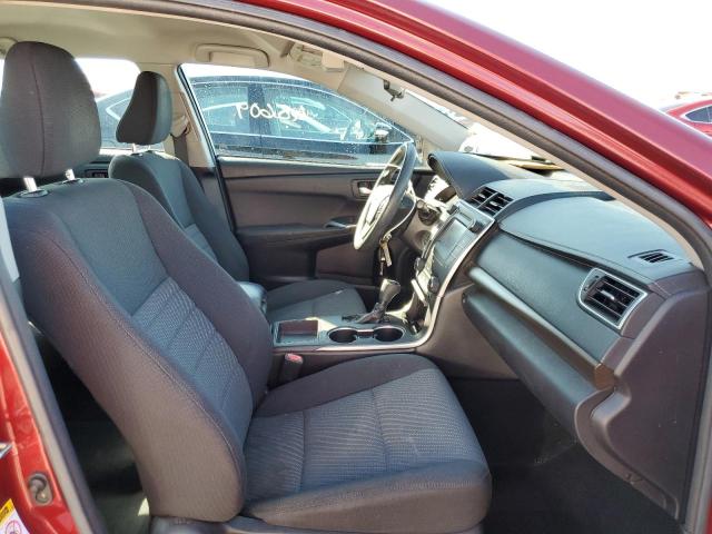 4T1BF1FK1HU690623 - 2017 TOYOTA CAMRY LE A Бордовый фото 5