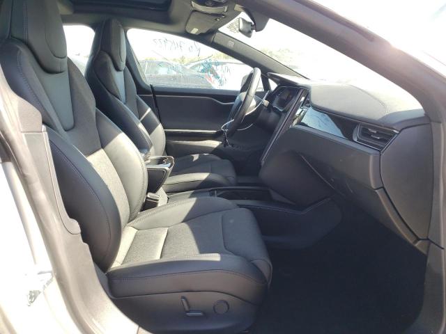 5YJSA1E27JF267645 - 2018 TESLA MODEL S Արծաթագույն լուսանկար 5