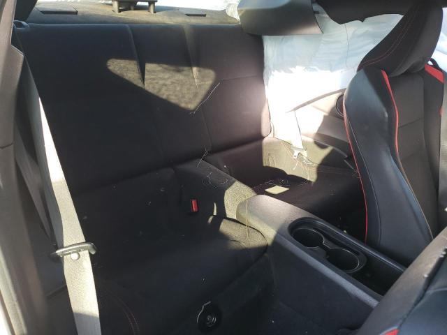 JF1ZNAA10D2718461 - 2013 TOYOTA SCION FR-S WHITE photo 6