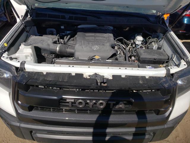 5TFRM5F16GX099210 - 2016 TOYOTA TUNDRA DOU WHITE photo 7