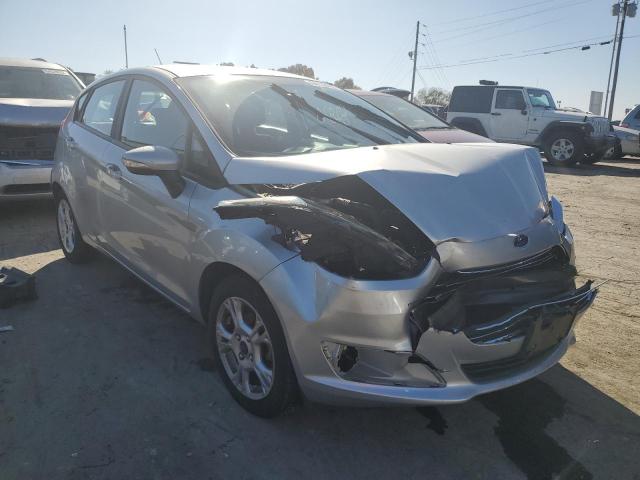 3FADP4EJXFM204919 - 2015 FORD FIESTA SE SILVER photo 1