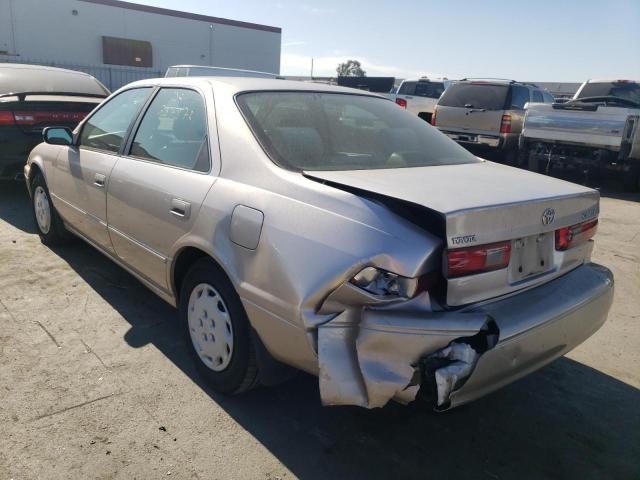 4T1BG22K4XU910540 - 1999 TOYOTA CAMRY CE TAN photo 3