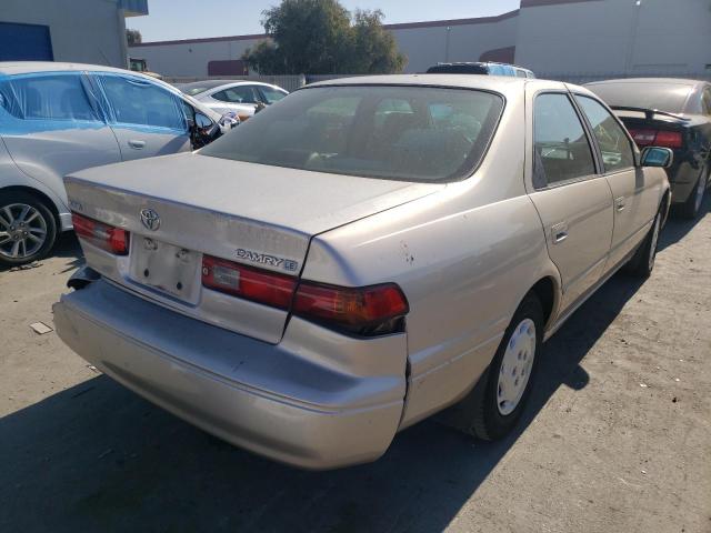 4T1BG22K4XU910540 - 1999 TOYOTA CAMRY CE TAN photo 4