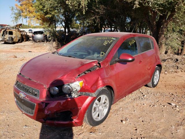 1G1JC6SH3E4230657 - 2014 CHEVROLET SONIC LS RED photo 2