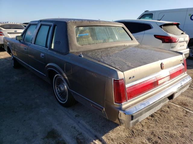 1LNBM82F2HY646355 - 1987 LINCOLN TOWN CAR S WHITE photo 3