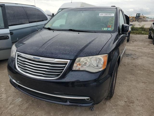 2A4RR5DG0BR613305 - 2011 CHRYSLER TOWN & COU BLUE photo 2