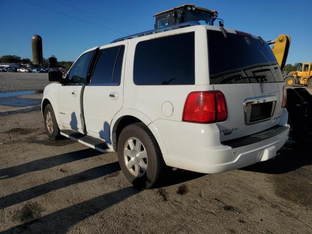 5LMFU27RX3LJ41622 - 2003 LINCOLN NAVIGATOR WHITE photo 3