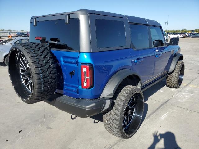 1FMEE5EP0MLA40394 - 2021 FORD BRONCO FIR BLUE photo 4