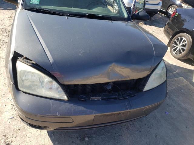 1FAFP34N35W154998 - 2005 FORD FOCUS ZX4 GRAY photo 9