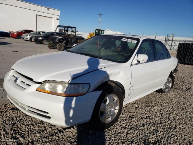 1HGCG16531A060692 - 2001 HONDA ACCORD WHITE photo 2