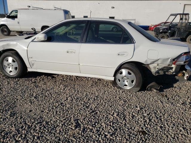 1HGCG16531A060692 - 2001 HONDA ACCORD WHITE photo 9