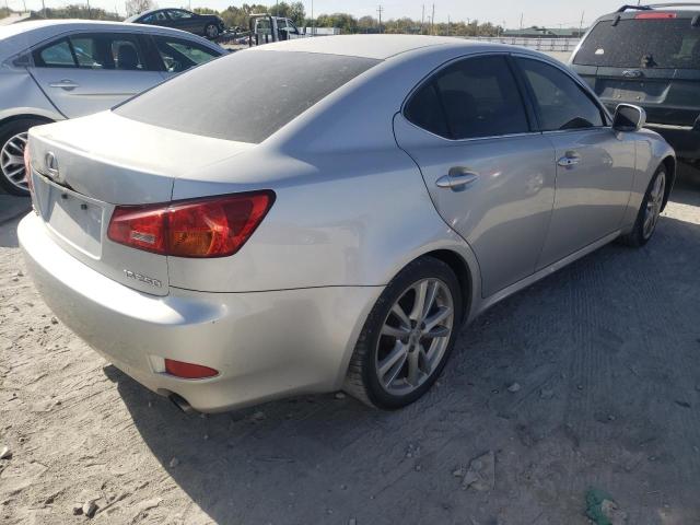 JTHBK262165010568 - 2006 LEXUS IS 250 SILVER photo 4