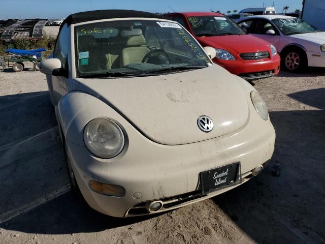 3VWCK21Y73M330692 - 2003 VOLKSWAGEN NEW BEETLE Weiß Foto 9