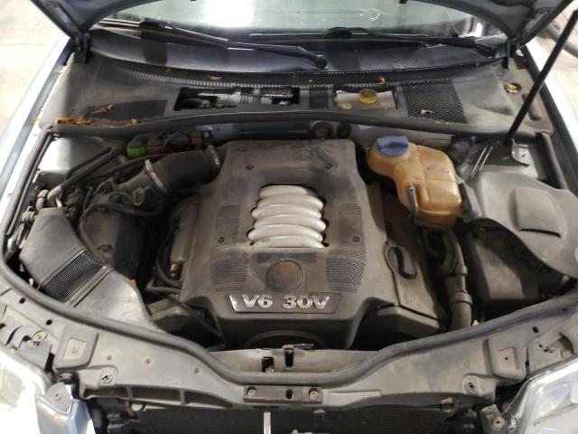 WVWTH63B32P113490 - 2002 VOLKSWAGEN PASSAT GLX BLUE photo 7