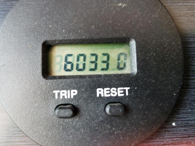 1RF120614W2015203 - 1998 ROADMASTER RAIL DYANASTER CREAM photo 8