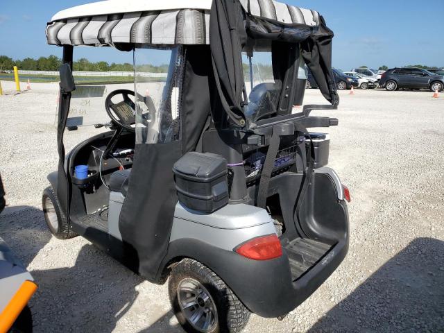 GEVP14899683 - 2014 CLUB GOLF CART SILVER photo 3