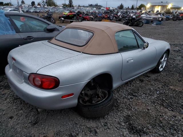 JM1NB353510202144 - 2001 MAZDA MX-5 MIATA SILVER photo 4