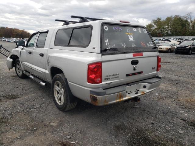 1D7HW58J37S193017 - 2007 DODGE DAKOTA QUA SILVER photo 3