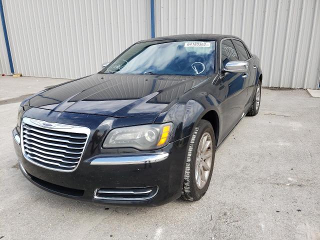 2C3CA6CT0BH538932 - 2011 CHRYSLER 300C BLACK photo 2