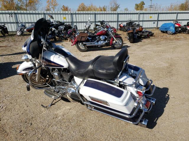 1HD1FC4137Y645923 - 2007 HARLEY-DAVIDSON FLHTCUI 白色 照片 3