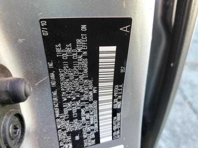 5TDKK3DC0BS059090 - 2011 TOYOTA SIENNA LE SILVER photo 10