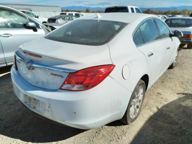 2G4GS5ER2D9235262 - 2013 BUICK REGAL PREM WHITE photo 4