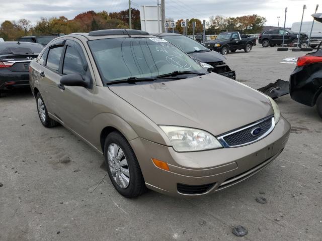 1FAFP34N25W136976 - 2005 FORD FOCUS ZX4 BEIGE photo 1