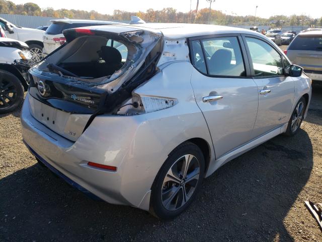 1N4AZ1CP2JC315378 - 2018 NISSAN LEAF S SILVER photo 4