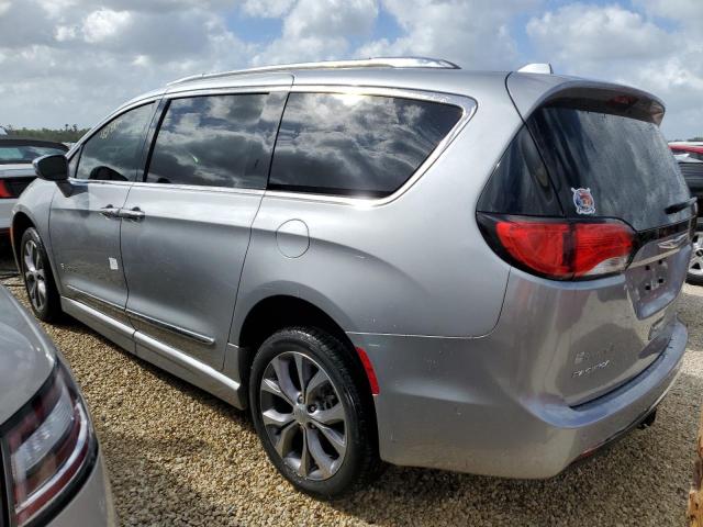 2C4RC1GG6JR182883 - 2018 CHRYSLER PACIFICA L SILVER photo 3