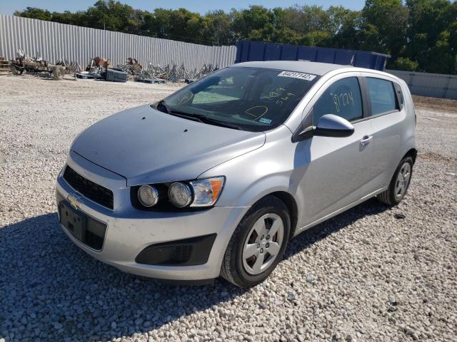 1G1JA6SH4F4199569 - 2015 CHEVROLET SONIC LS 银色 照片 2