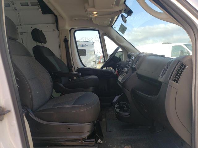 3C6TRVBG2JE151125 - 2018 RAM PROMASTER WHITE photo 5