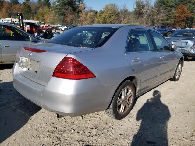 1HGCM56336A029562 - 2006 HONDA ACCORD SE SILVER photo 4