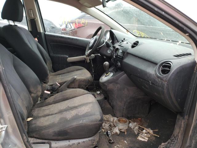 JM1DE1KYXE0187105 - 2014 MAZDA MAZDA2 SPO 银色 照片 5