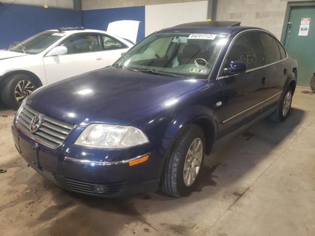 WVWPD63BX3E306357 - 2003 VOLKSWAGEN PASSAT GLS BLUE photo 2