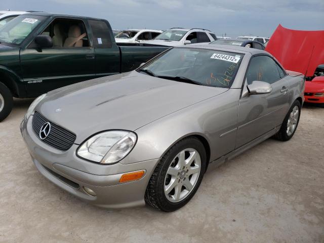 WDBKK49F84F307029 - 2004 MERCEDES-BENZ SLK 230 KO SILVER photo 2