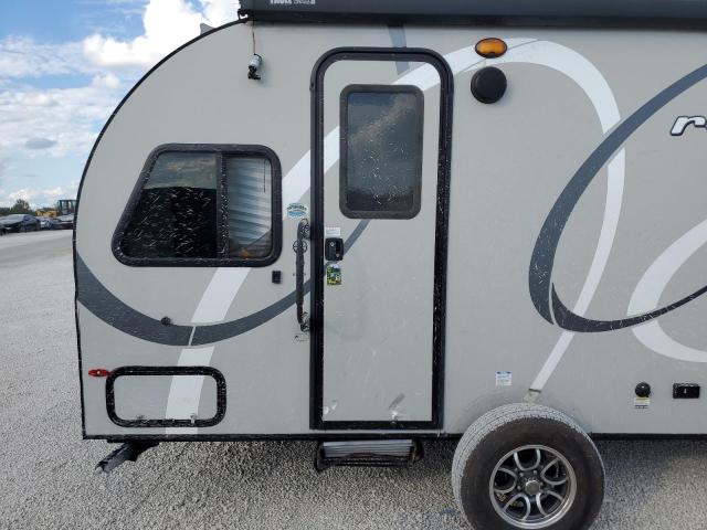 4X4TRPU17KB021900 - 2019 WILDWOOD R-POD SILVER photo 5