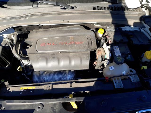 ZACCJAAT7GPE37829 - 2016 JEEP RENEGADE S WHITE photo 7