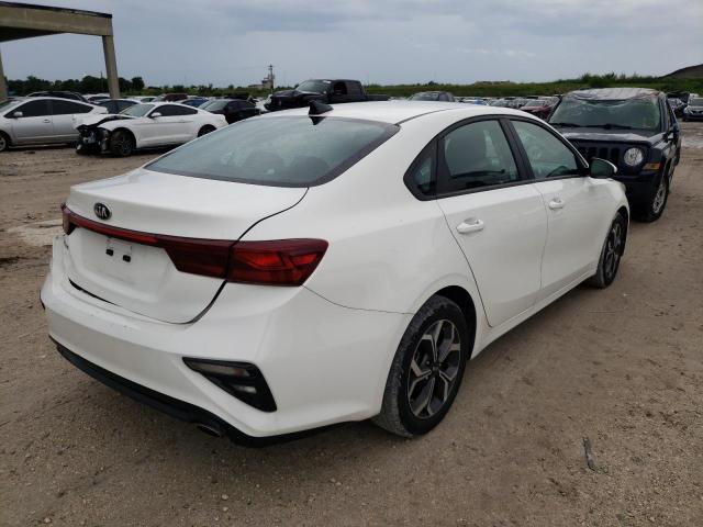 3KPF24AD7ME314044 - 2021 KIA FORTE FE WHITE photo 3