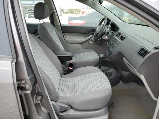 1FAFP34NX7W132533 - 2007 FORD FOCUS ZX4 GRAY photo 5