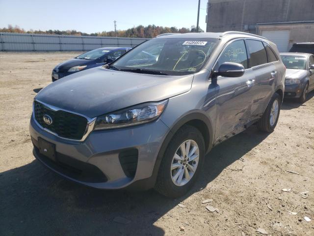 5XYPGDA33KG603127 - 2019 KIA SORENTO L SILVER photo 2