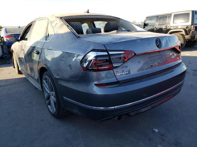 1VWDT7A34HC015375 - 2017 VOLKSWAGEN PASSAT R-L GRAY photo 3