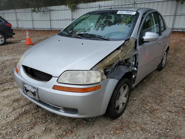 KL1TD56656B534075 - 2006 CHEVROLET AVEO BASE SILVER photo 2