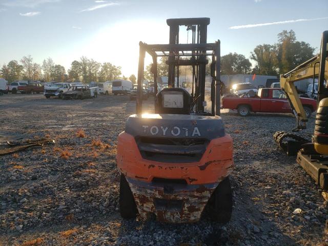 12807 - 2019 TOYOTA FORKLIFT ORANGE photo 6