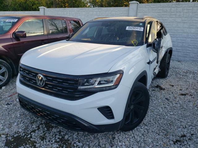 1V2ME2CA5LC208475 - 2020 VOLKSWAGEN ATLAS CROS أبيض صورة 2