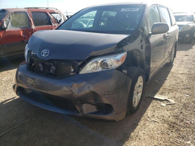 5TDKK3DC7DS324798 - 2013 TOYOTA SIENNA LE GRAY photo 2